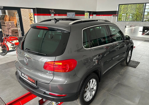 Volkswagen Tiguan cena 49900 przebieg: 208400, rok produkcji 2015 z Karpacz małe 781